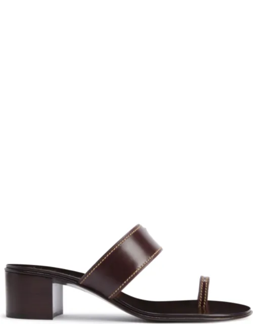 Nitis 40 Sandals