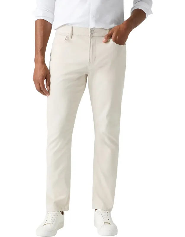 Loose Fit Jeans