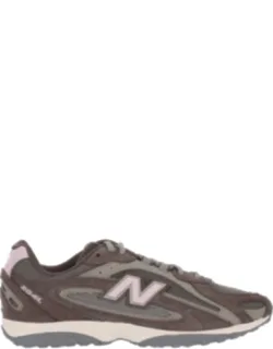 "204l" Sneakers
