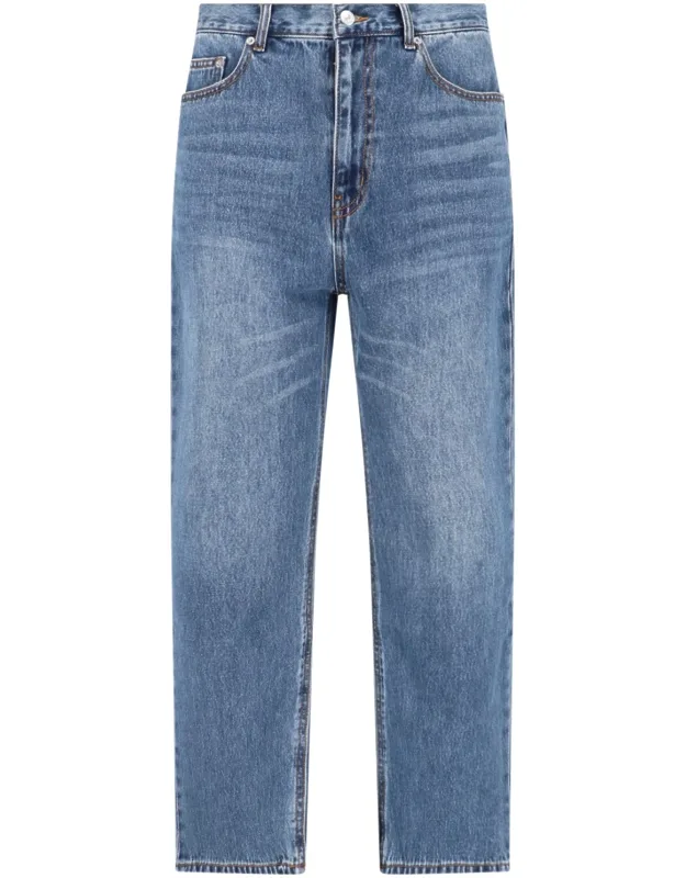 Straight Jeans
