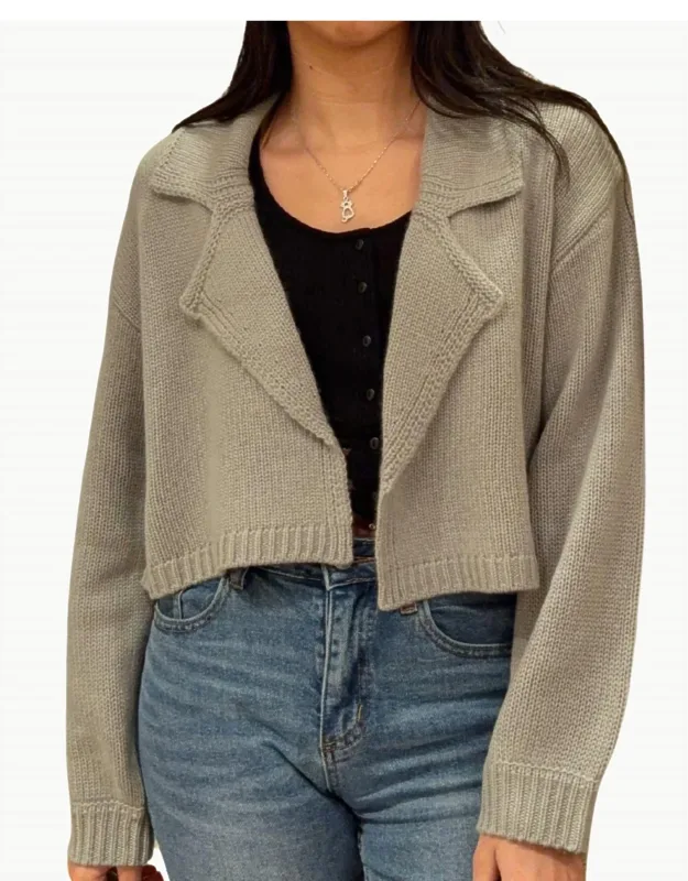 Relaxed Collared Cardigan