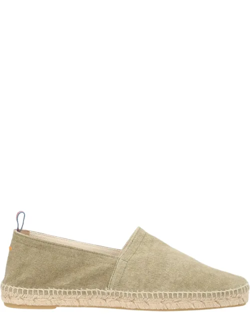 Shoe