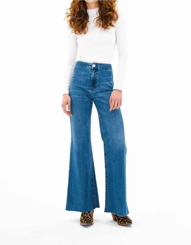 High Rise Jeans