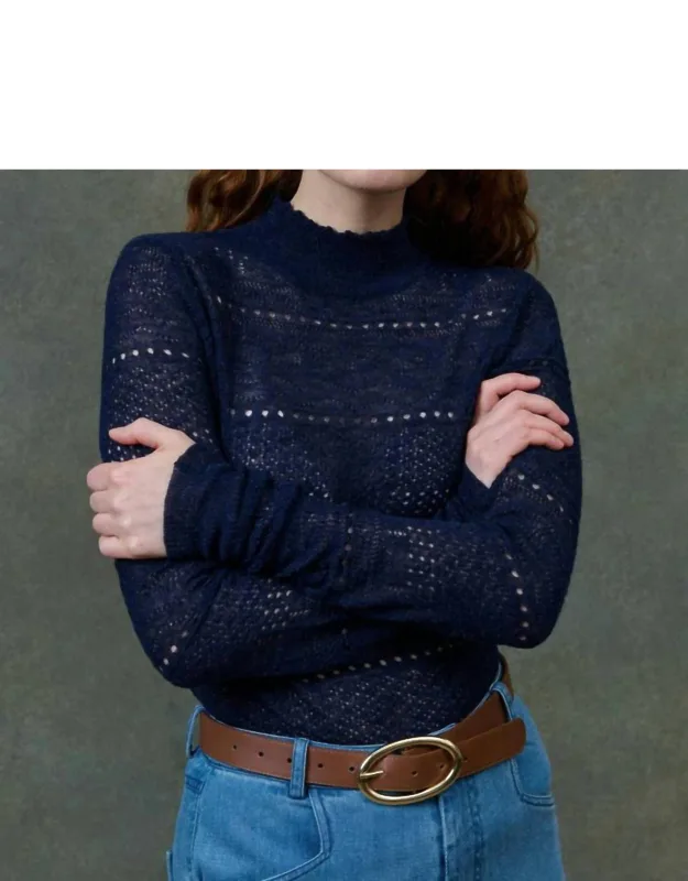 Karesta Sweater