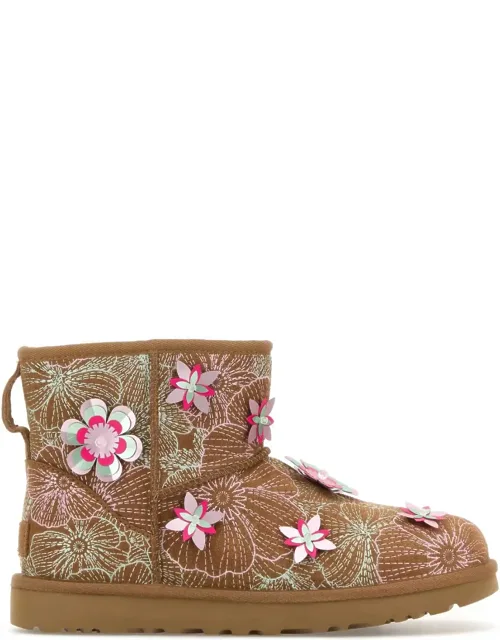 Embroidered Suede Classic Mini Ankle Boots