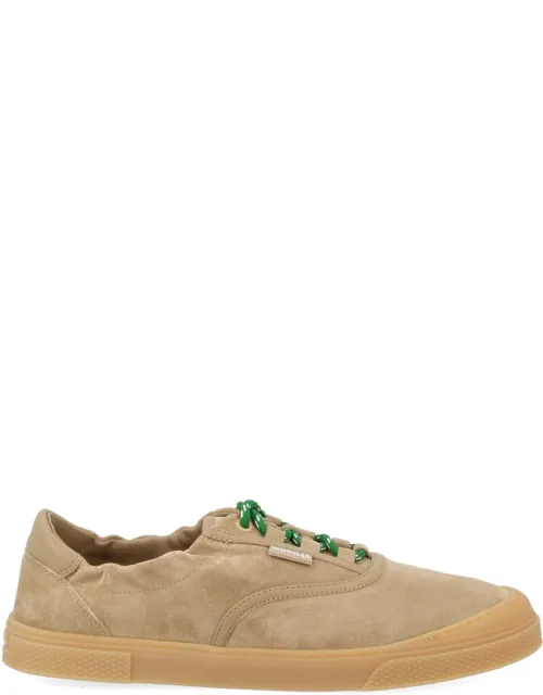 True Leisure Sneakers