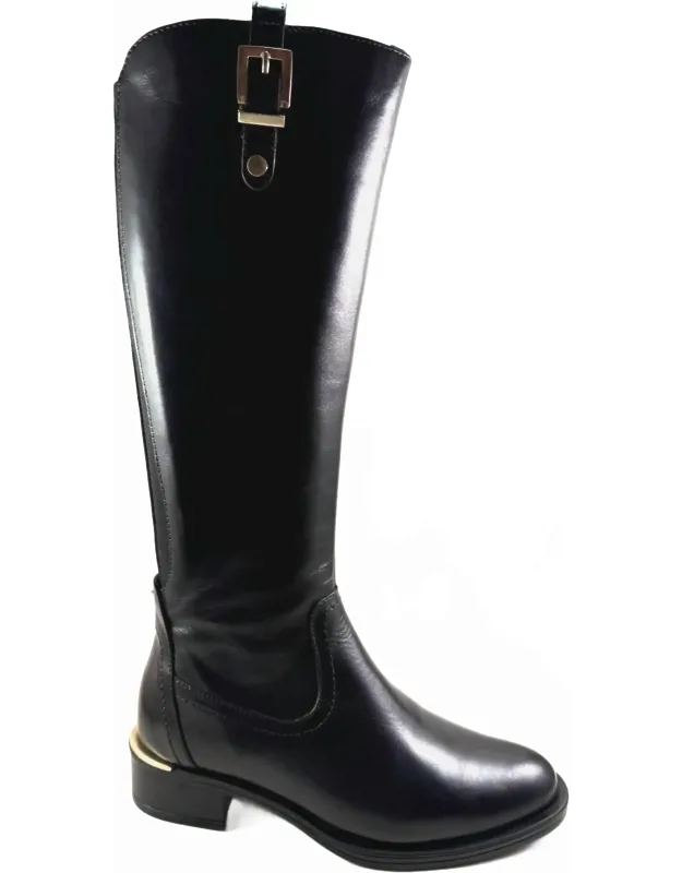Laura Boots