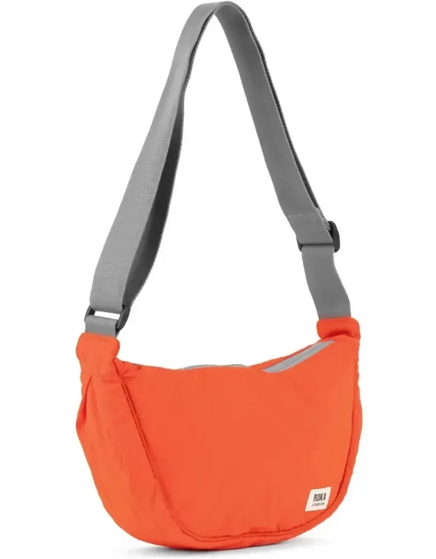 Farringdon Half Moon Bag