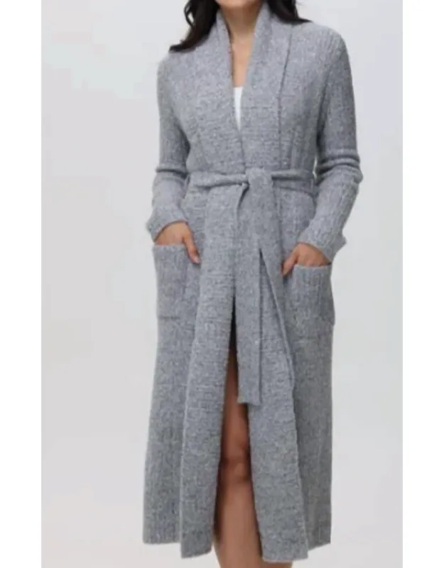 Petunia Fuzzy Robe