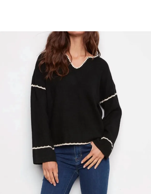 Embroidered Ribbed Sweater With Notch Neck