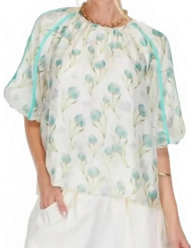 Trim Sleeve Top