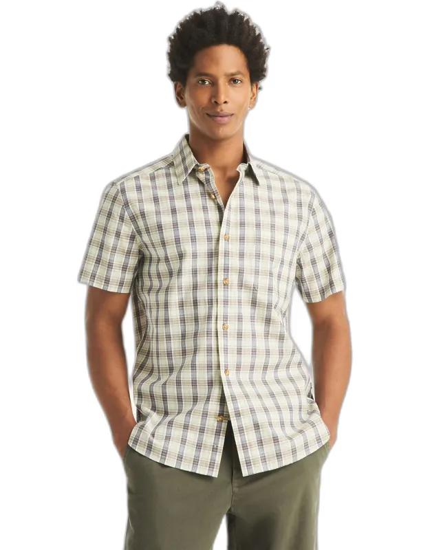 Plaid Short-sleeve Shirt With Straight Collar And Patch Pocket