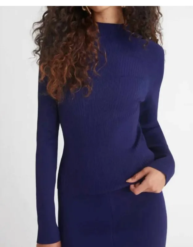 Rib Mockneck Pullover