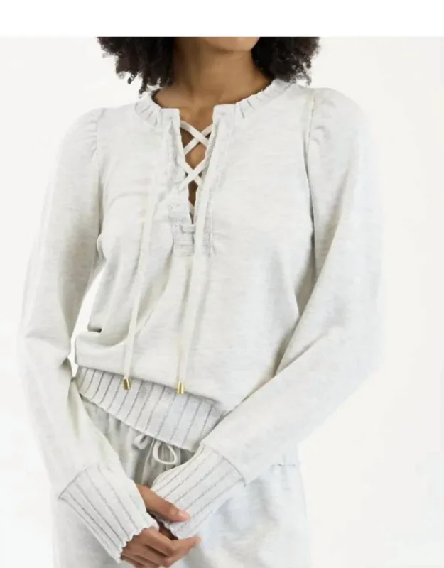Atlas Pullover