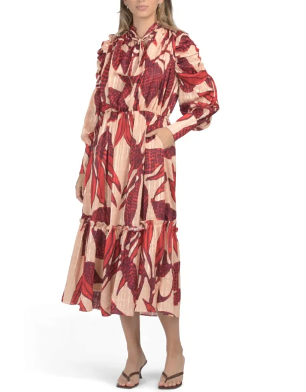 Elegant Long Pleated Sleeve Dress