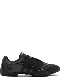 Taekwondo Mei Elite Striped Panelled Sneakers