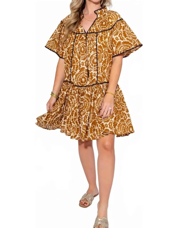 Shell Stitched Trim Dress