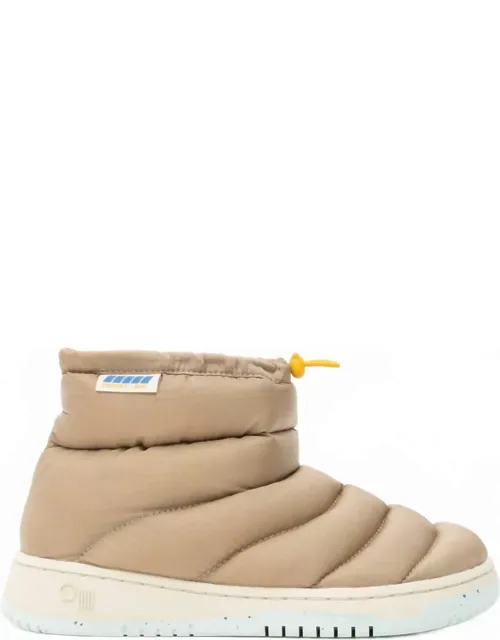 Calgary Sneaker Boots