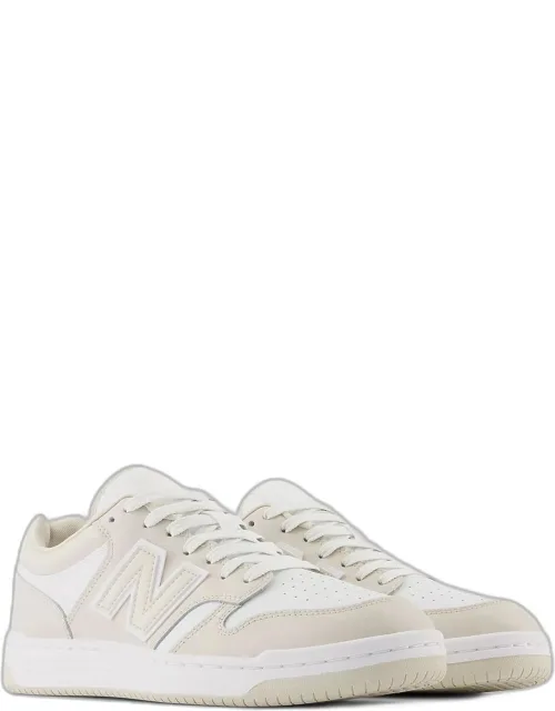480 Sneakers