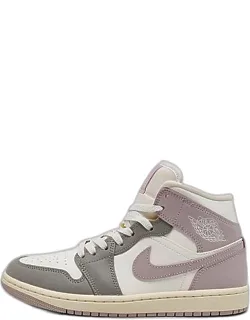 Jordan Air Retro 1 Mid Casual Shoes With Textured Leather And Suede Upper