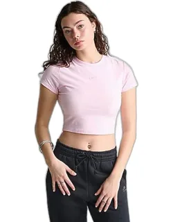 Nike Sportswear Essential Slim Crop T-shirt With Ribbed Crewneck And Short Sleeves