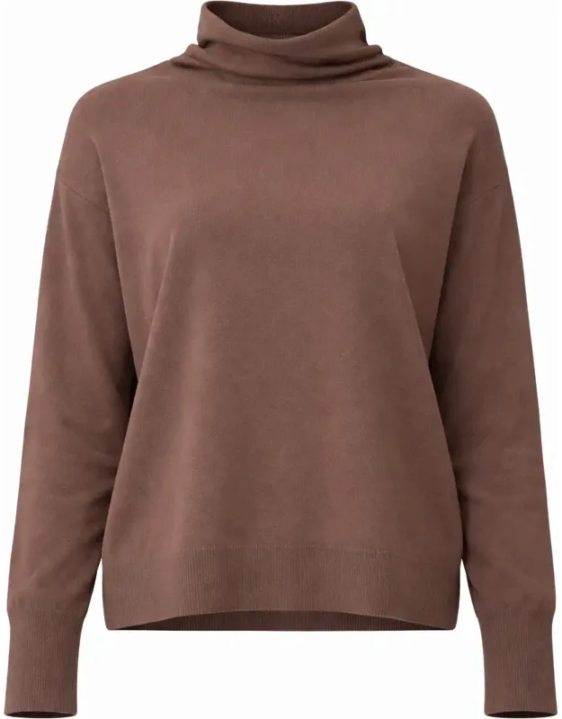 Virgin Wool High-neck Sweater