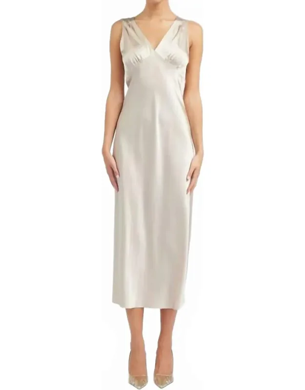 Sweetheart Midi Dress