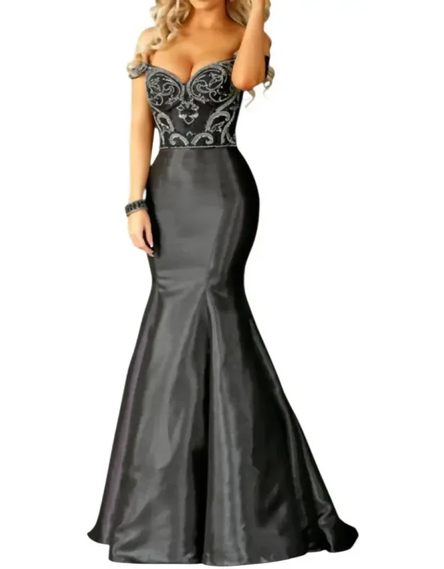 Elegant Off Shoulder Mermaid Evening Dress