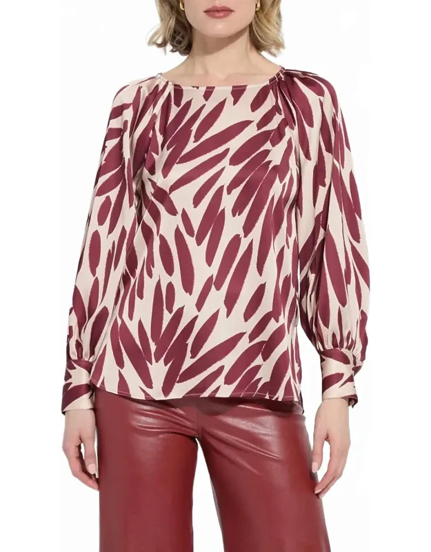 Naila Raglan Neckline Detail Blouse