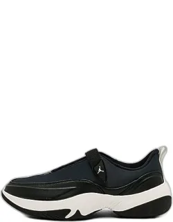 Pointe Casual Shoes