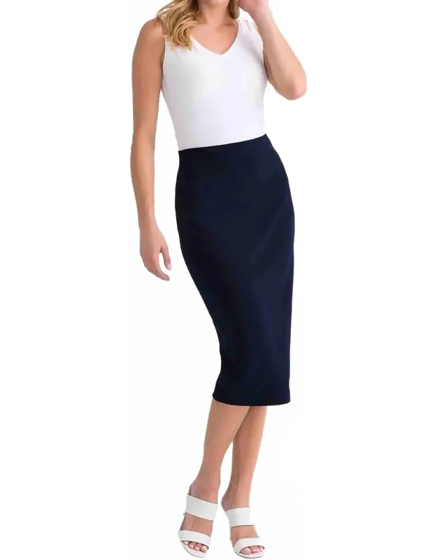 Classic Pencil Skirt