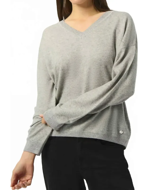V Neck Boxy Sweater