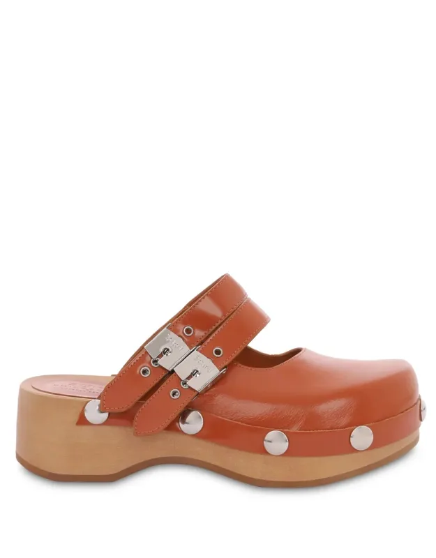 Classic And Elegant Shoes With Refined Silhouette