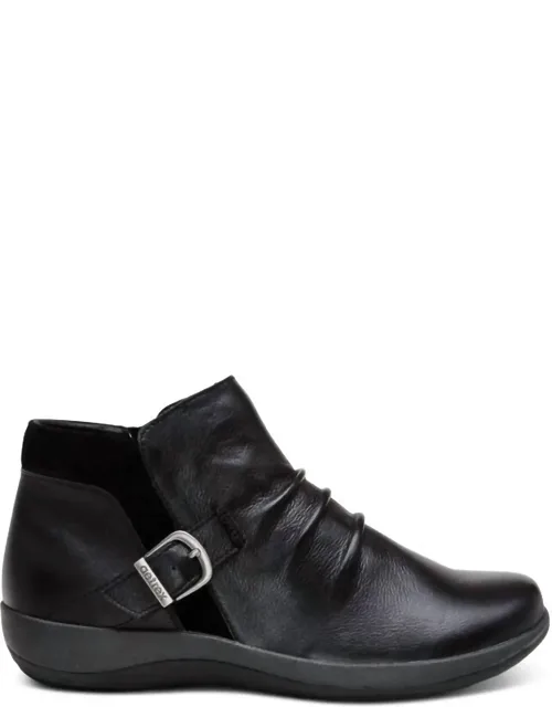 Luna Buckle Boot