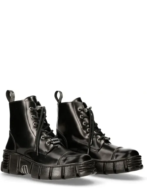 Leather Wall Gothic Ankle Boots
