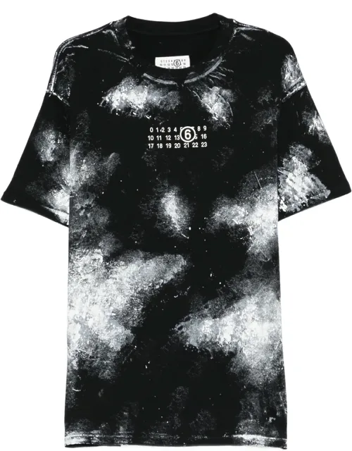 Graphic-print T-shirt