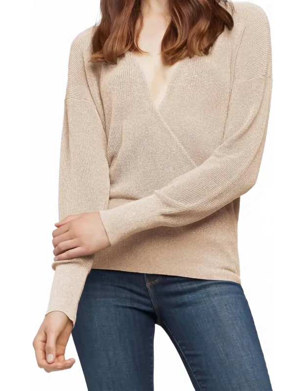Crossover Pullover