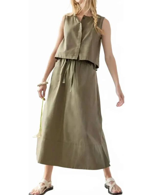 Hidden Placket Top