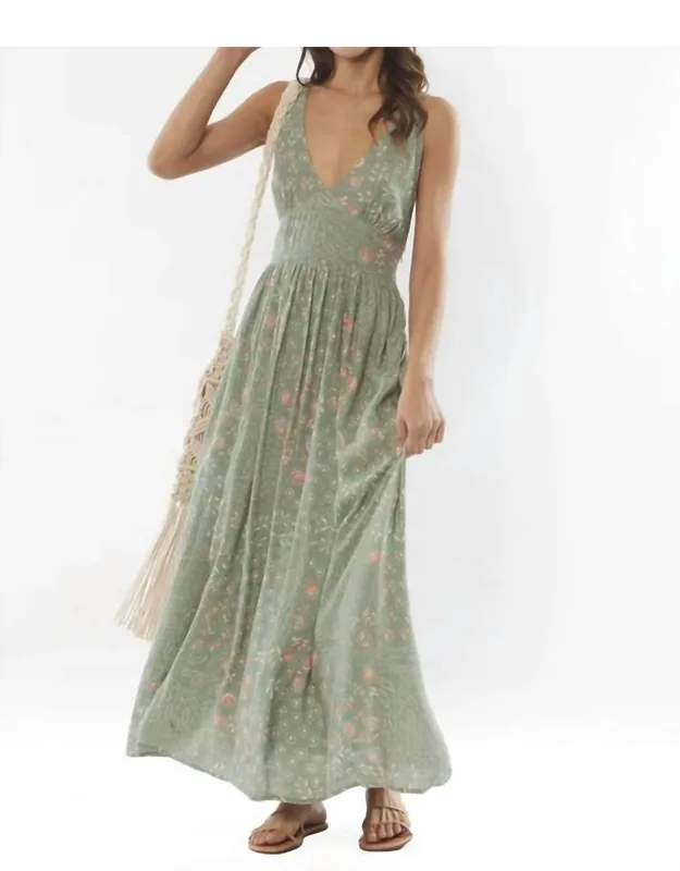 Cosi Bello Woven Maxi Dress