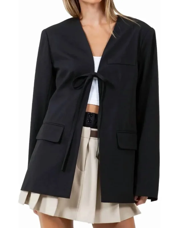 Center Tie Blazer
