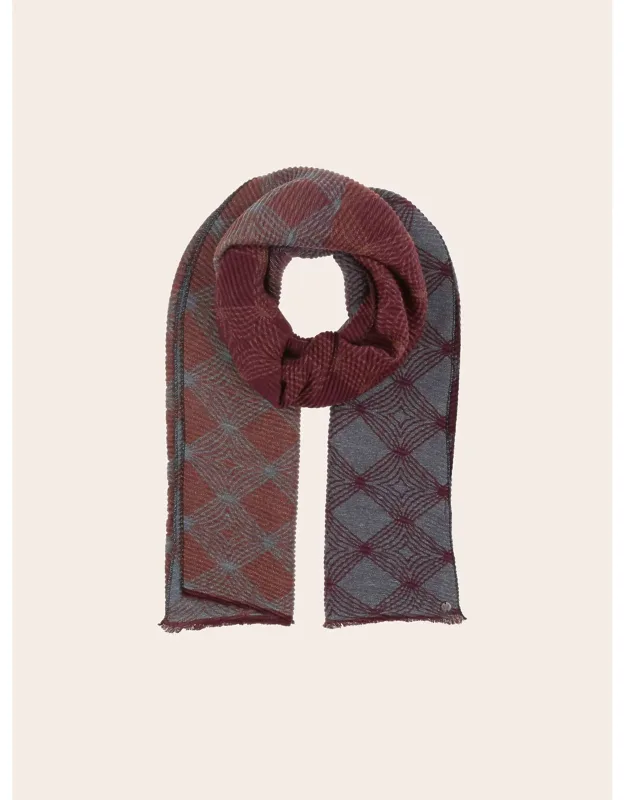 Geo Metallic Plisse Scarf