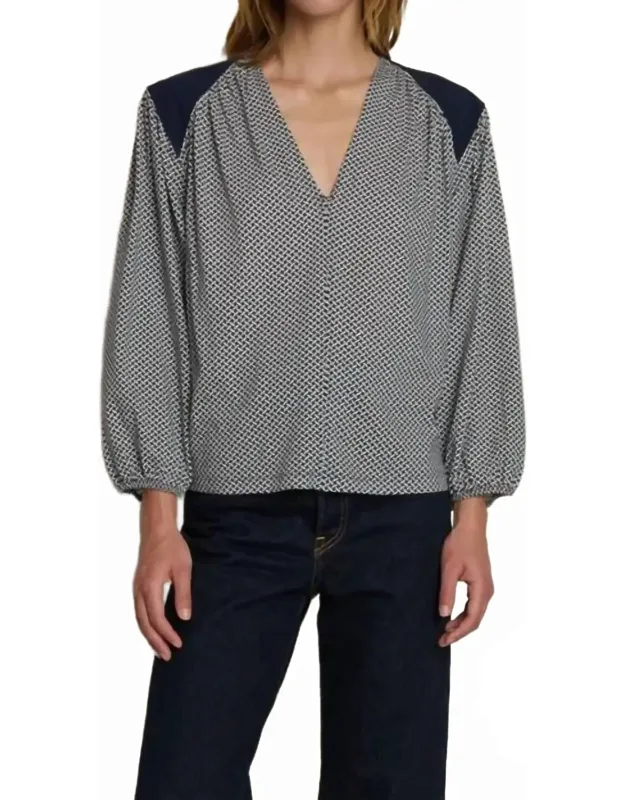 Twyla Long Sleeve Top In Tossed Geo