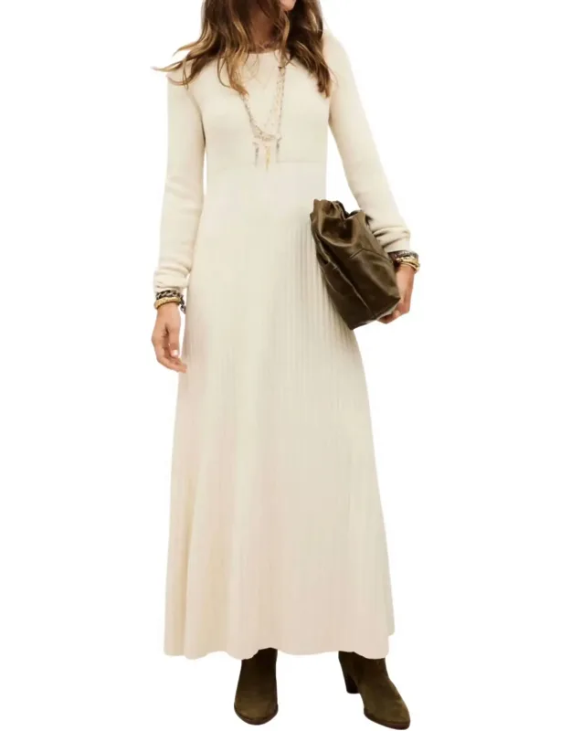 _elise Maxi Dress With Long Sleeves And Pull-on Closure_