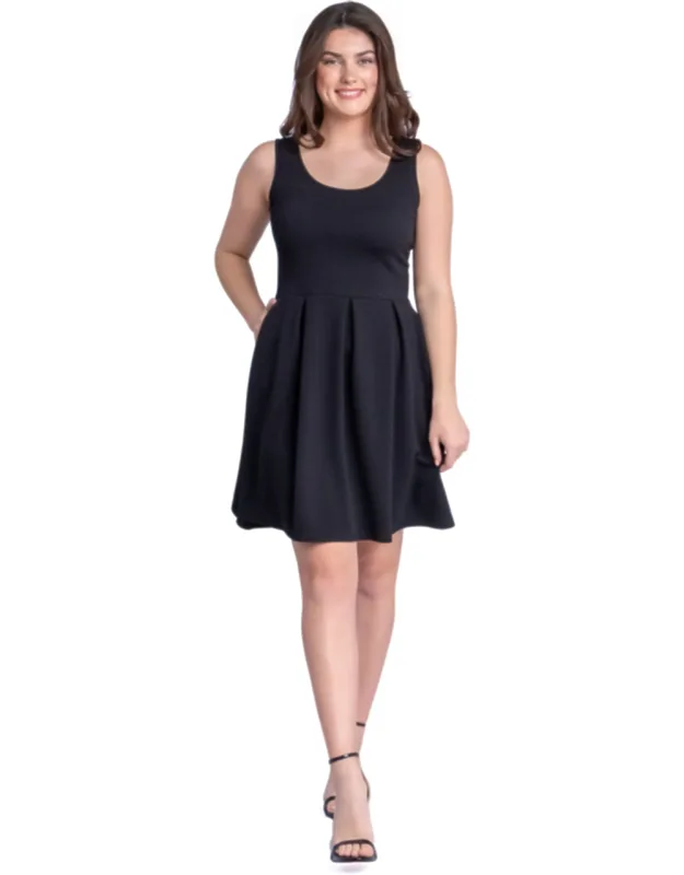 Scoop Neck Sleeveless Pleated Knee Length Pocket Fit And Flare Dress