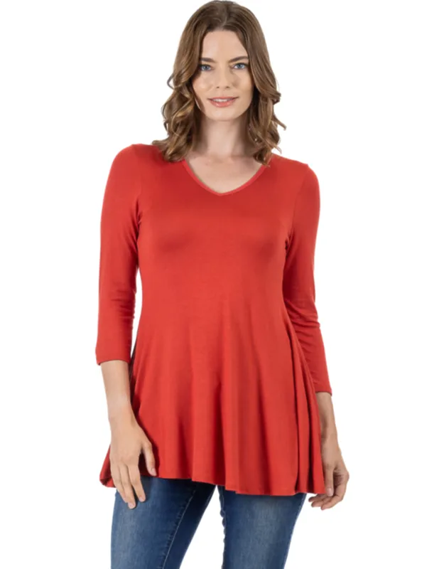 Three Quarter Sleeve V Neck Tunic Top