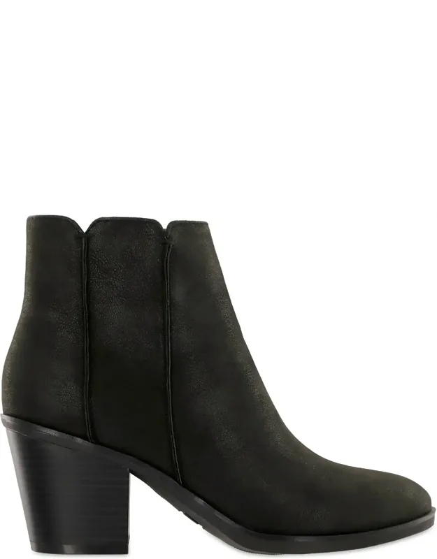Lolo Ankle Booties