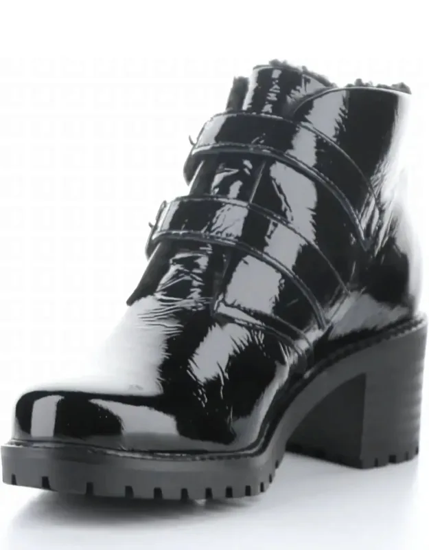 Issey Boots