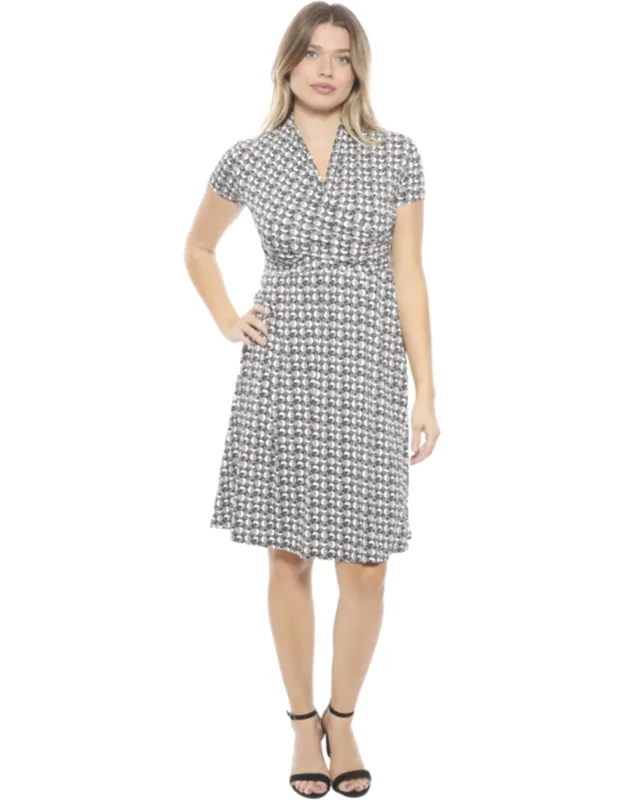 Geometric V Neck Short Sleeve Faux Wrap Knee Length A Line Dress