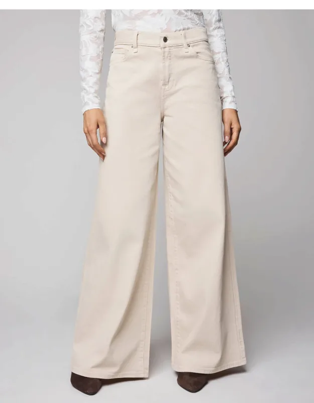 Ravyn Wide Leg Jeans