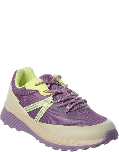 Snova Sneakers